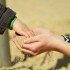 hands-717520_640